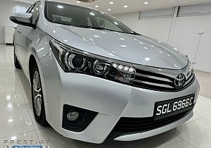 Toyota Corolla Altis 1.6L CVT Elegance LED Keyless 2015 Silver